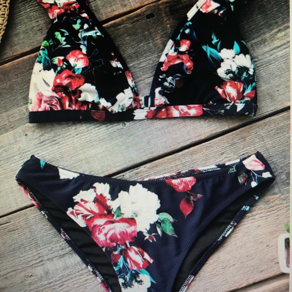 Bathing suit